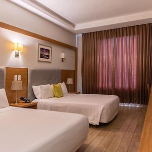 Superior Queen Room Wifi